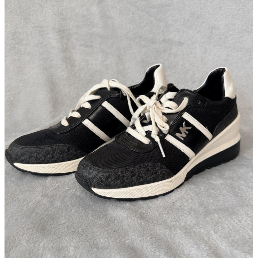 MICHAEL KORS MABEL TRAINER LACE UP SNEAKERS SZ 8 Heels Black White